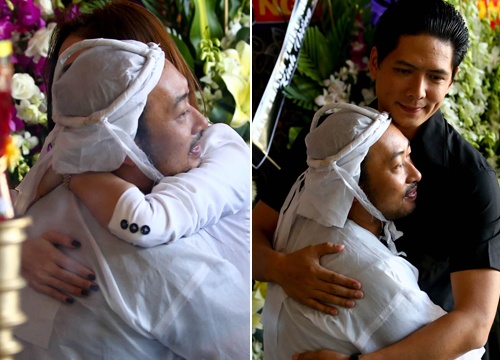 Minh Hang an ui Quang Dung o le vieng nha van Quang Sang hinh anh