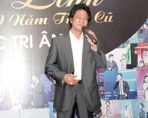 Che Linh tung mo karaoke cho Viet kieu hoc tieng Viet hinh anh