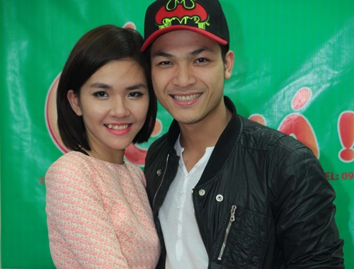 Tuan Viet Next Top Model tinh tu cung Ha Thu hinh anh