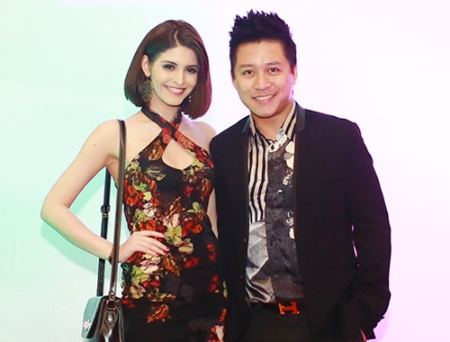 Tuan Hung sanh doi Andrea di du tiec hinh anh