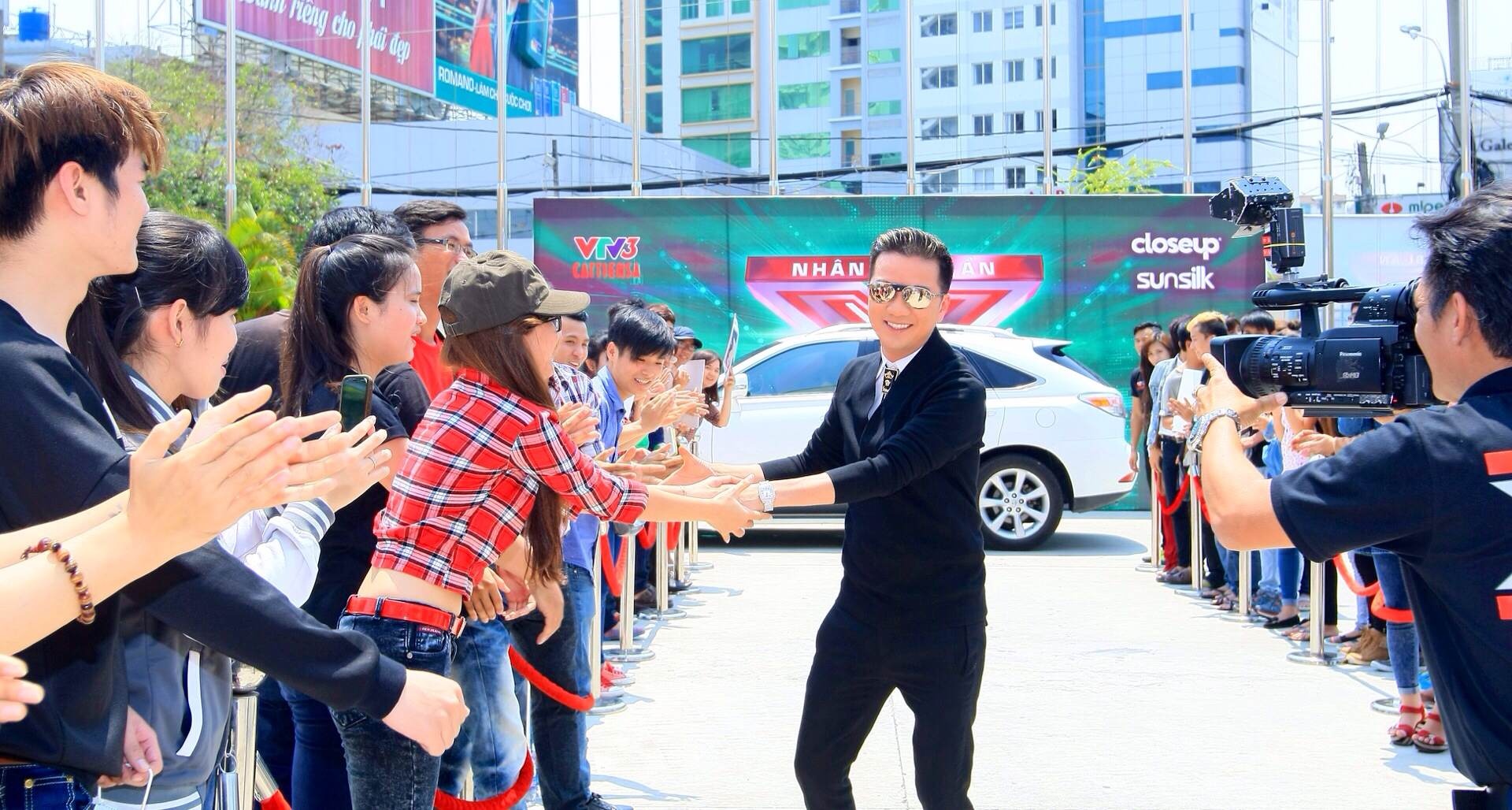 Mr. Đàm hứa hẹn sẽ trở thành một vị giám khảo thông minh, hiền hòa chứ không