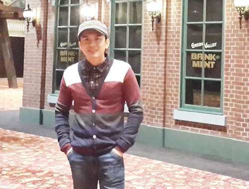 Dan Truong tranh thu tham pho My truoc ngay dien hinh anh