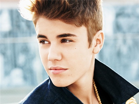 Khi sao tuyen bo nghi huu: Loi tu biet hay de doa? hinh anh