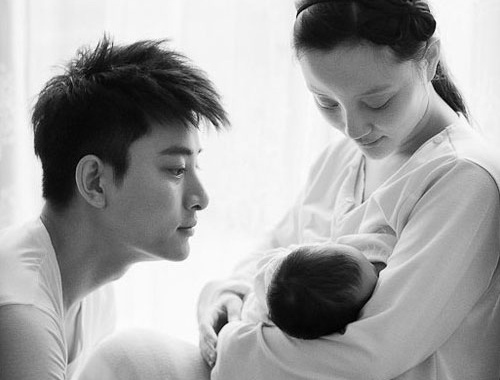 7 ba bau Hoa ngu chiu chi tien 'khung' luc sinh no hinh anh