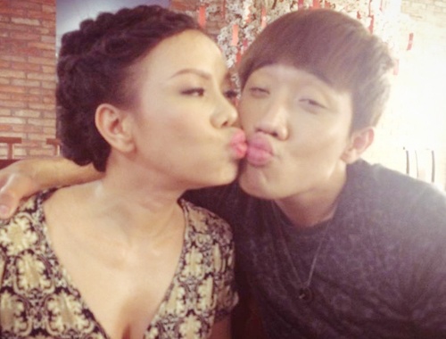 Anh hai huoc cua Tran Thanh ben cac sao nu Viet hinh anh