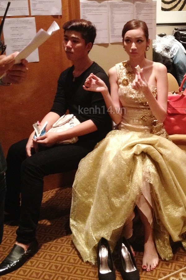 Trấn thành, Hoài Linh, Tuyệt đỉnh tranh tài, ăn vội, ăn dã chiến, hậu trường, bữa ăn hậu đài