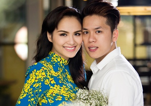 Thiep cuoi cau ky cua Hoa hau Diem Huong hinh anh