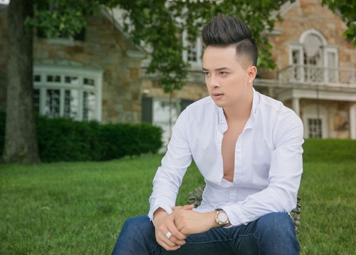 Anh van yeu em nhu ngay dau tien - Cao Thai Son hinh anh