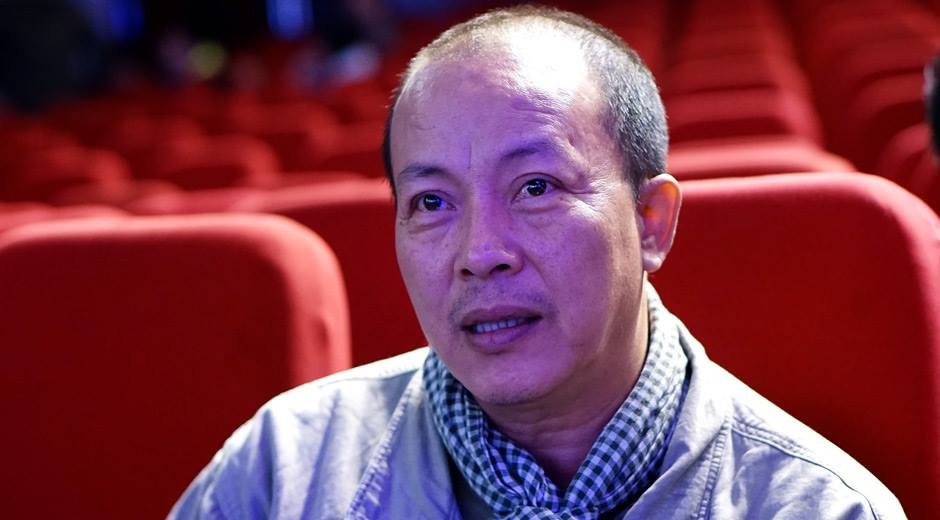 NSUT Duc Hai hat 'Vo nguoi ta' tren san khau Ha Noi hinh anh