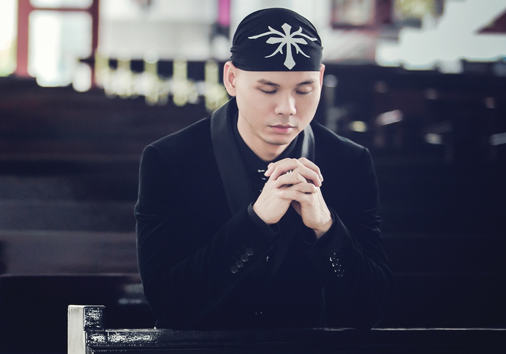 Thap gia - Phan Dinh Tung hinh anh