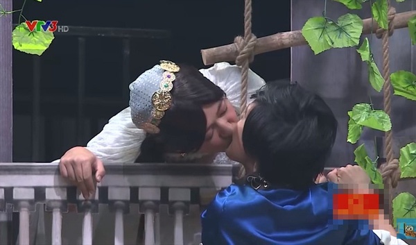 Truong Giang lam Juliet, doi hon Kathy Uyen o On gioi hinh anh