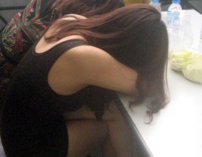 Chu quan nuoc mo day ban dam di dong tien trieu hinh anh