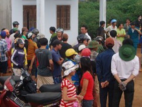 Chong giet vo roi tu sat hinh anh