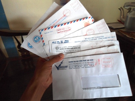 Huong an treo nho trung tuyen dai hoc hinh anh