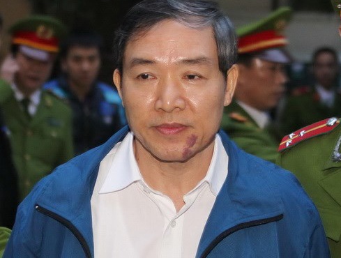 Se xu nghiem nguoi bao tin cho Duong Chi Dung bo tron hinh anh