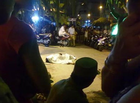 Dau long vu anh ha sat em trai ngay can Tet hinh anh