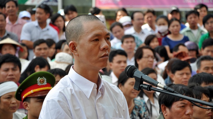 Tu hinh hung thu giet chi huy truong cong trinh hinh anh