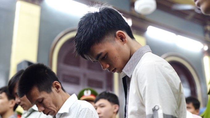 Xu phuc tham ten cuop chat tay co gai cuop xe SH hinh anh