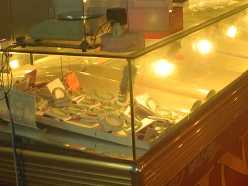 Say giac sau khi xem bong da, bi khoang hon 30 luong vang hinh anh