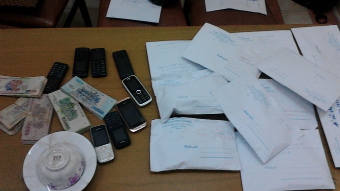 Tang vật vụ đánh bạc được thu giữ.