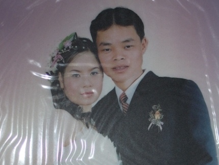 Ghen tuong, nguoi chong sat hai vo va con trai 4 tuoi hinh anh