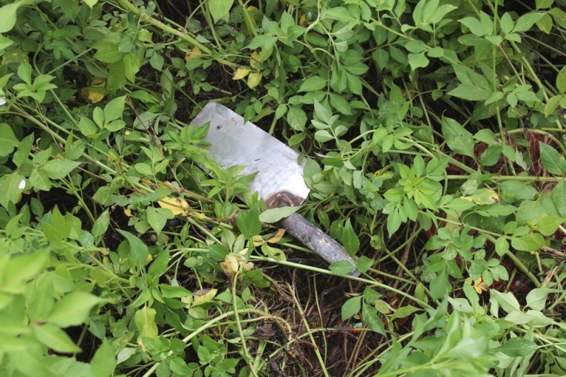 Hung khí gây án của tên Việt. Ảnh: Nguyễn Hoàng.