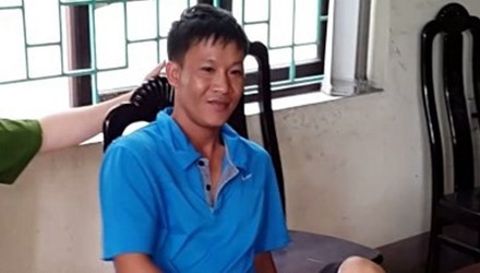 Bat giam nguoi mua bai bip co chat phong xa hinh anh