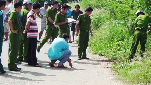 Mot 'ong trum' bi sat hai hinh anh