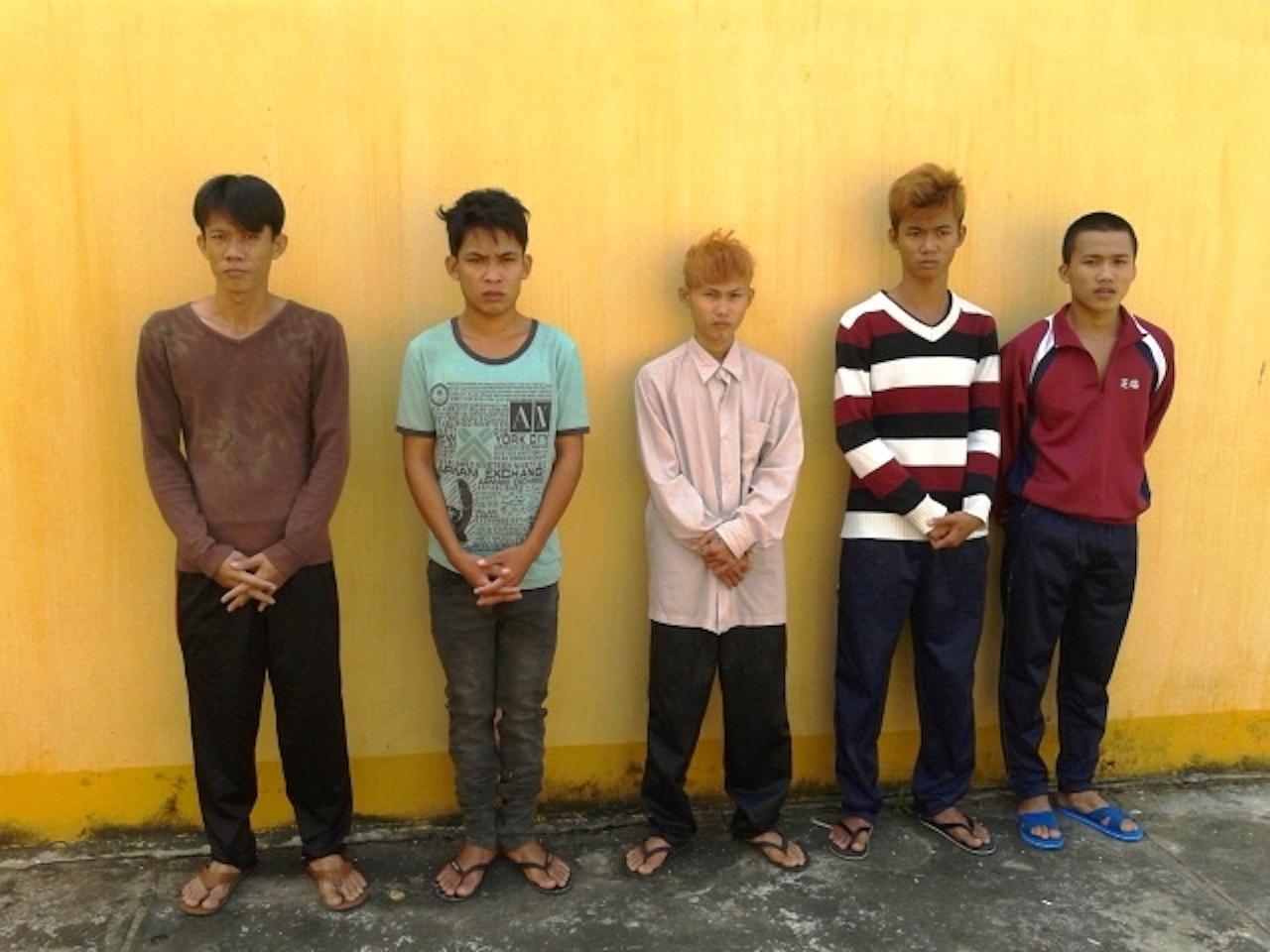 5 ten cuop vang cua ong lao an xin hau toa sang nay hinh anh