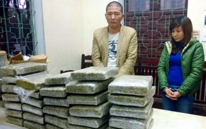 Chín và Hưng tại cơ quan công an TP Vinh.