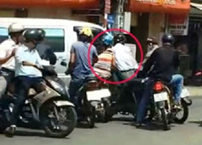 Cai nhau vi vu tong xe mat 50 trieu dong hinh anh