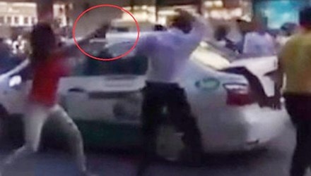 3 kieu nu 'hon chien' voi tai xe taxi hinh anh