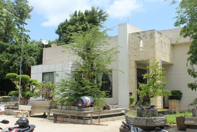 Khuôn viên bên trong nhà ông Mỹ, nơi xảy ra vụ tàn sát 6 người.