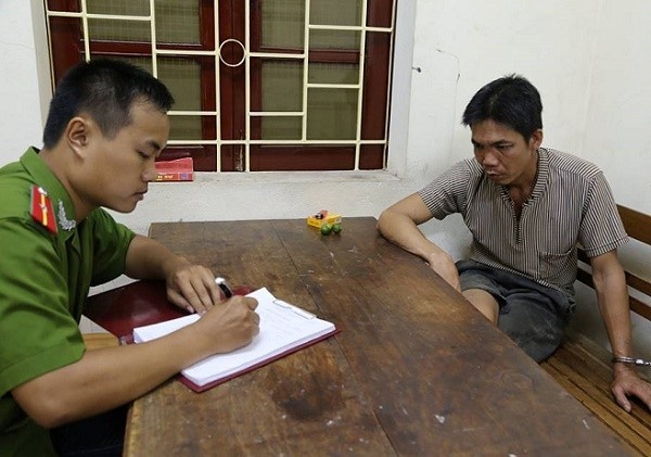 Hung thu sat hai 2 thanh nien luc nua dem co loi song sa doa hinh anh