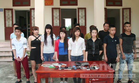 Những người có liên quan đến vụ việc.