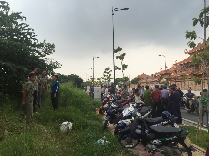 Thieu nu khoa than chet chay trong can nha hoang hinh anh