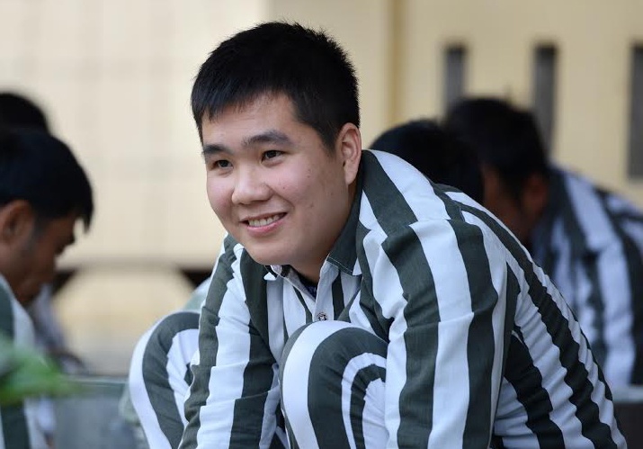 Pham nhan tre roi nuoc mat khi nghe con gai hoi chuyen hinh anh