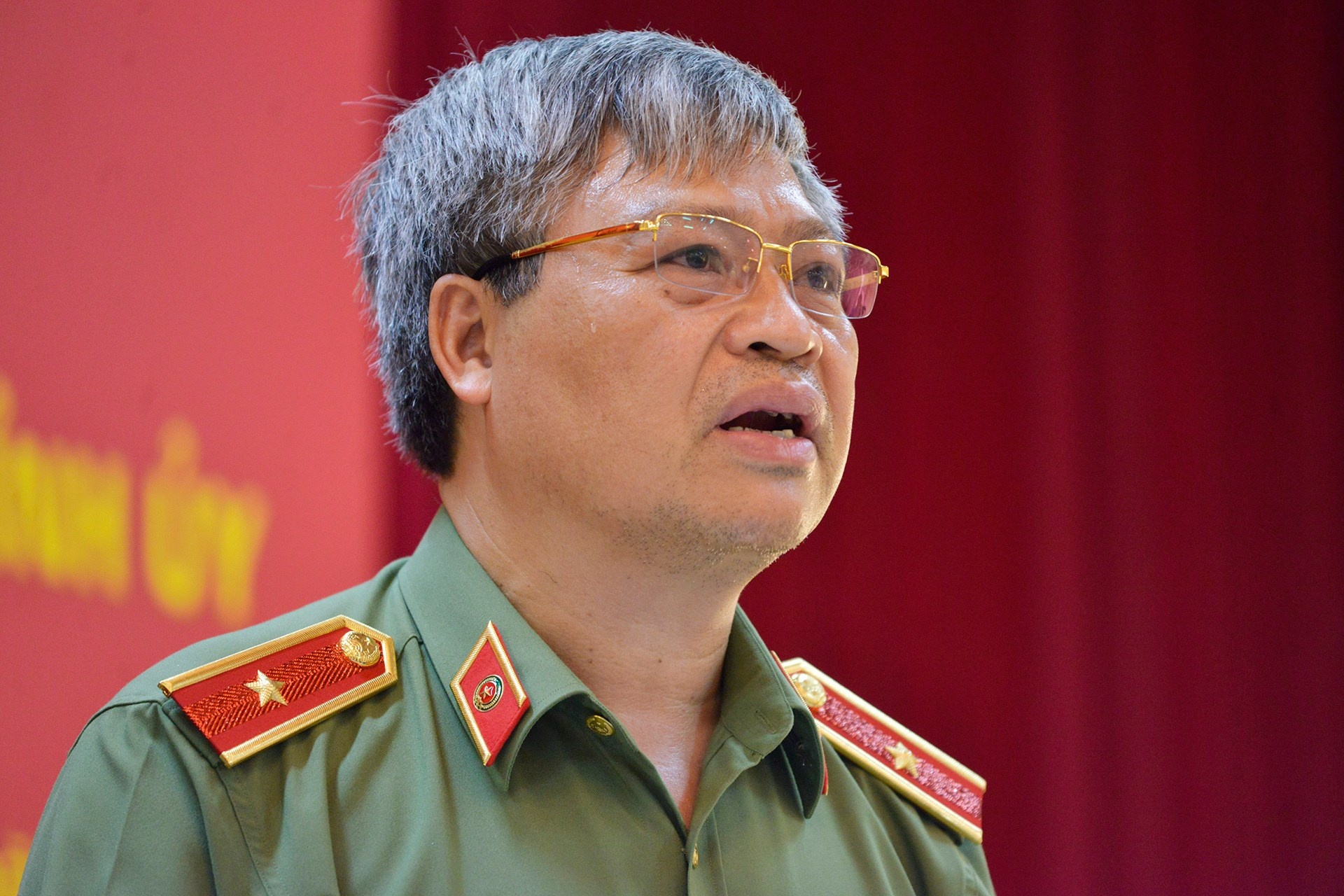 Bi thu, Chu tich HDND Yen Bai bi sat hai bang sung K59 hinh anh