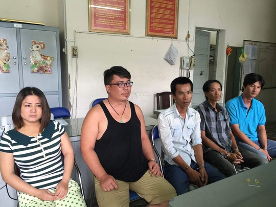 Nói chuyện với người lạ ảnh 1 Noi chuyen voi nguoi la anh 1