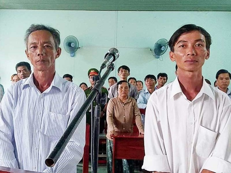 Hom nay xet xu hai nong dan 'nhan hoi lo' hinh anh