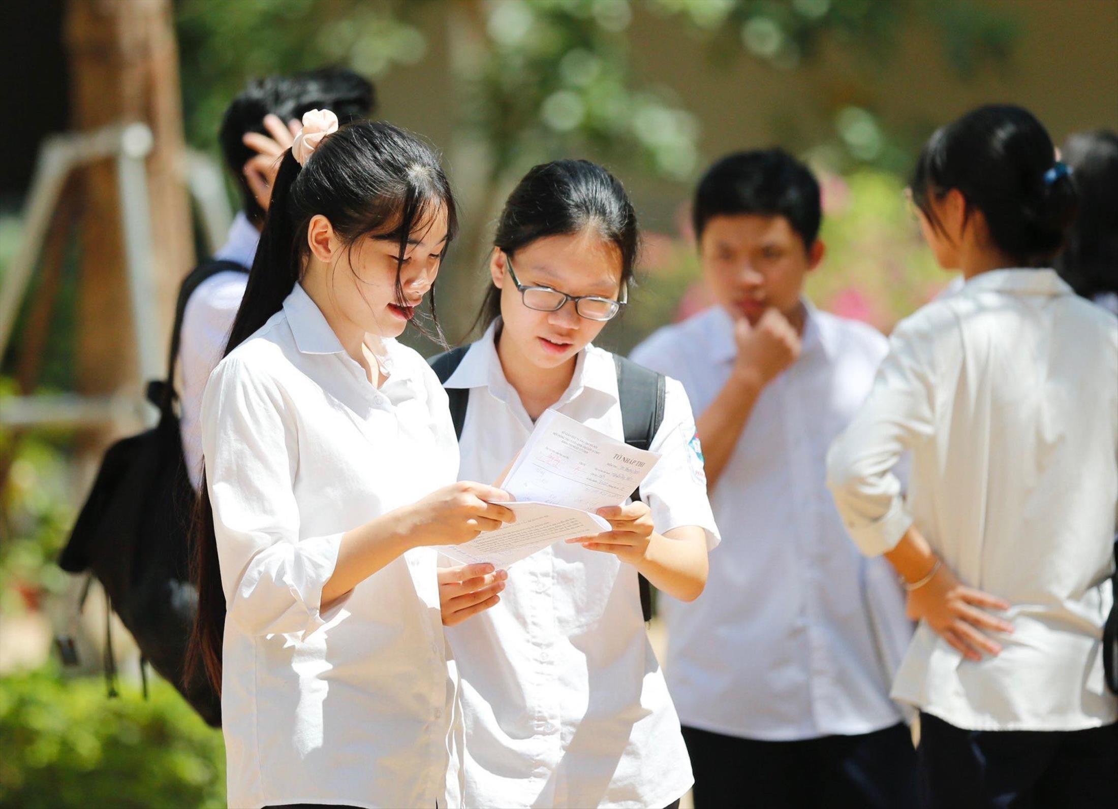 Thi sinh F0 duoc du thi tot nghiep anh 1