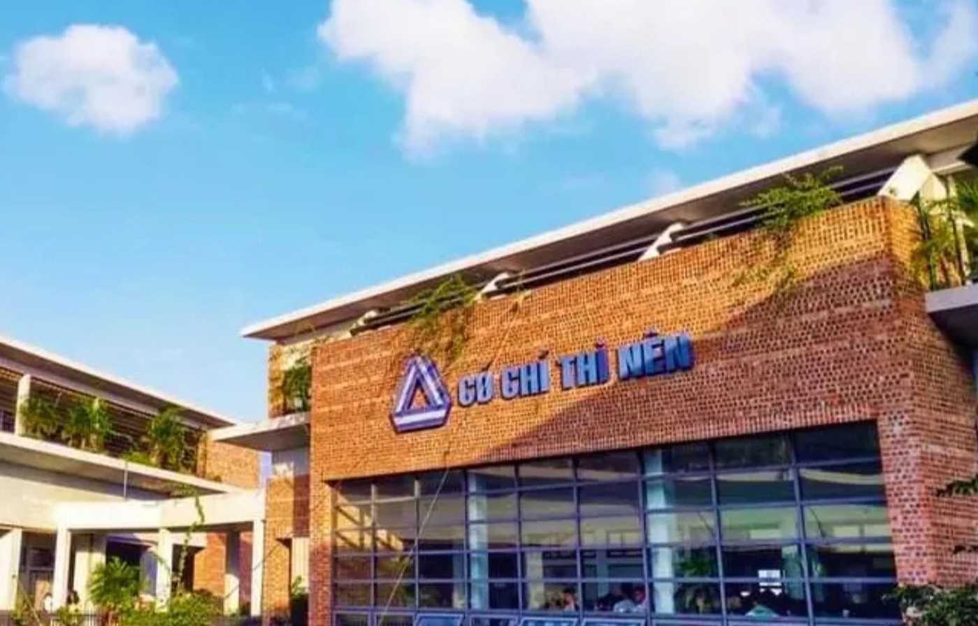 Truong hoc Ha Noi 'ep' phu huynh cam ket cho con hoc IELTS hinh anh