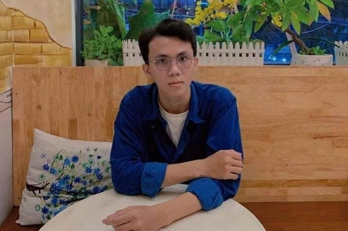 On thi tot nghiep THPT 15 tieng moi ngay anh 3