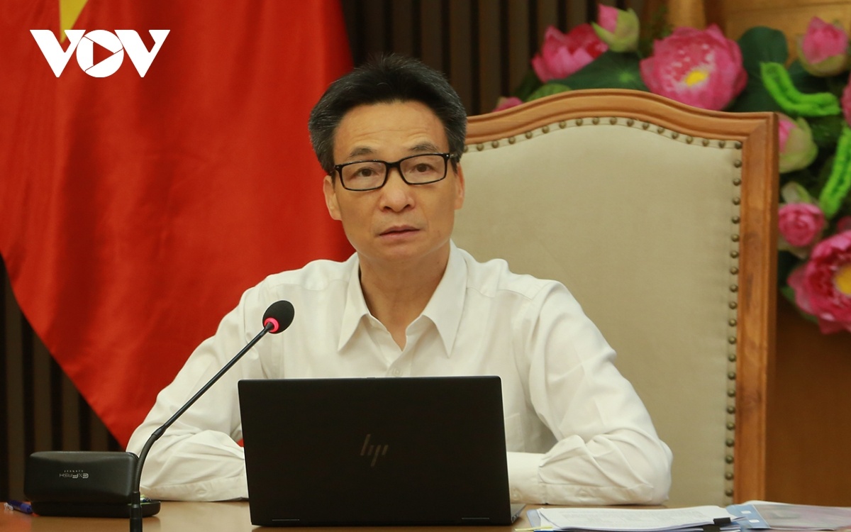 De xuat mua SGK bang ngan sach anh 1