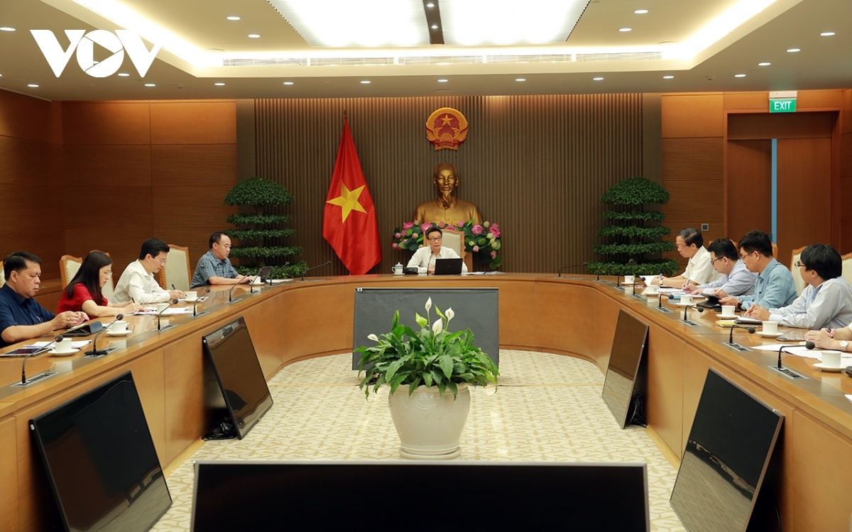 De xuat mua SGK bang ngan sach anh 2