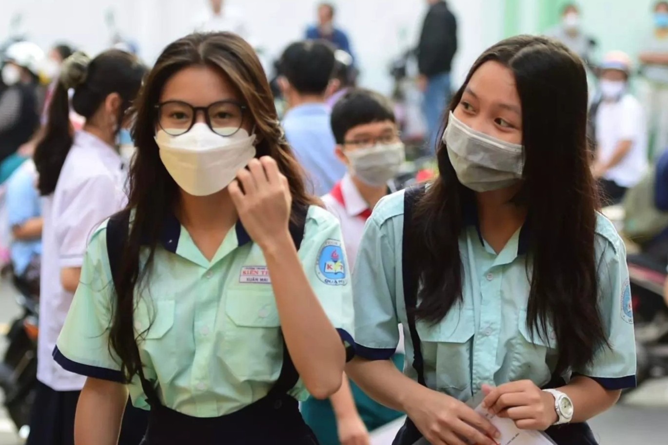 'Mua' diem 10 trong ky thi tuyen sinh lop 10 o TP.HCM hinh anh