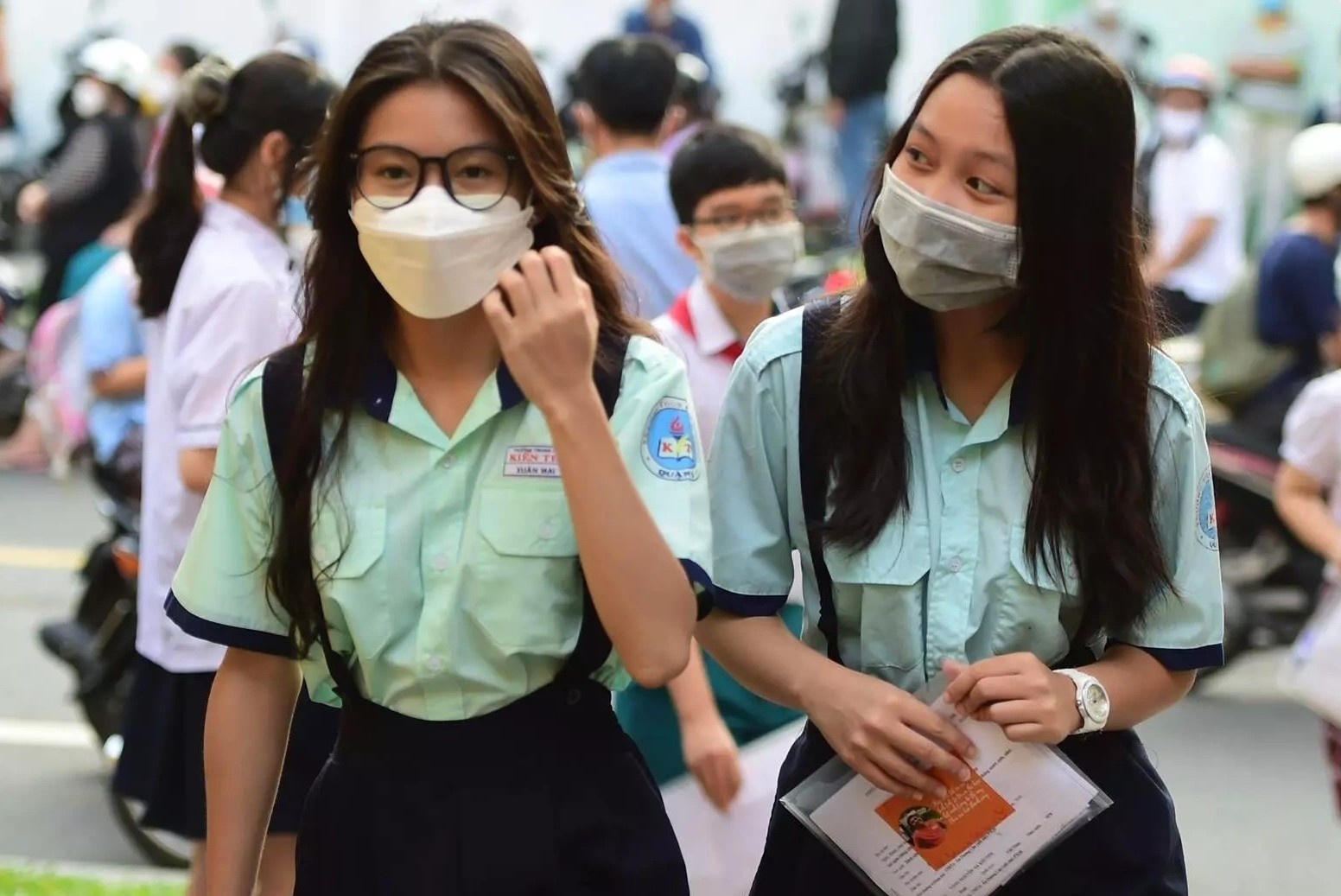 Diem thi lop 10 cua TP.HCM kha cao hinh anh