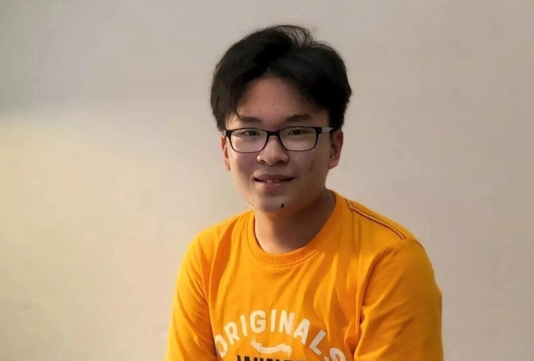 Nam sinh do thu khoa chuyen Toan anh 1