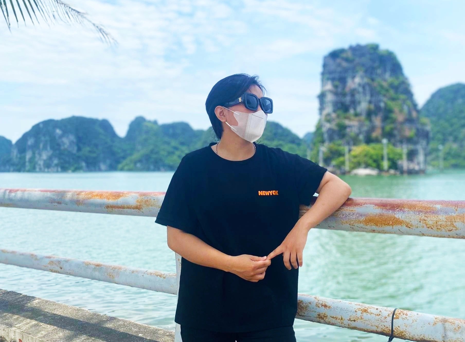 Sinh vien moi di lam chat vat thoi bao gia anh 1