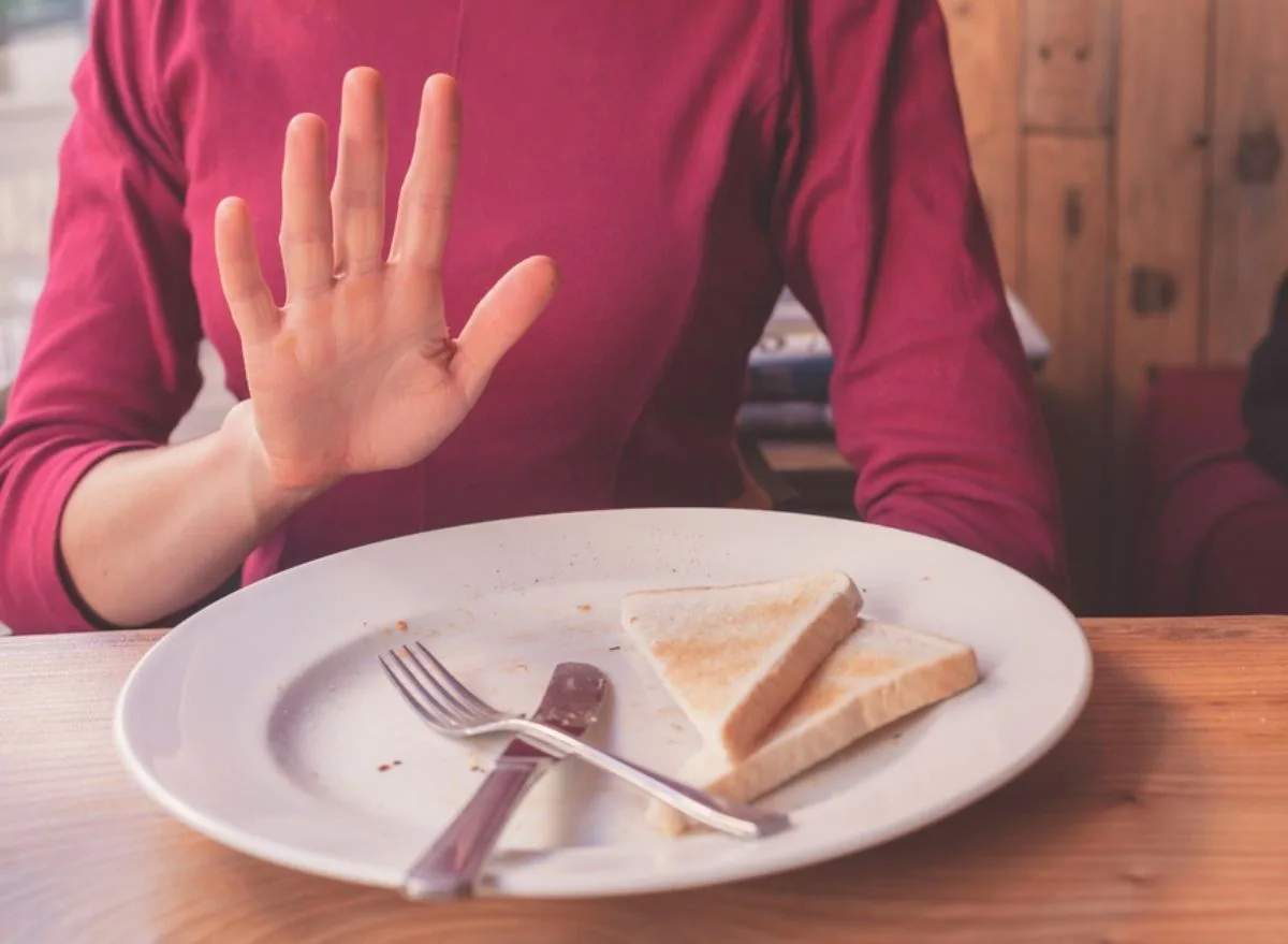 Thoi quen trong bua sang anh 4